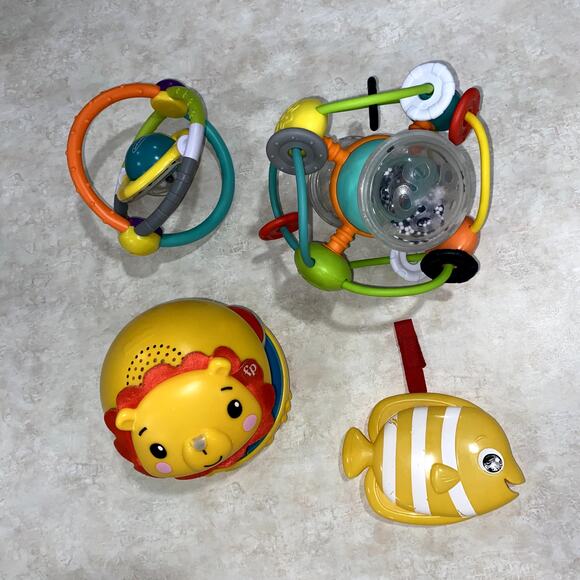 4 Baby Toys Bundle ( Infantino, Fisher-Price, Baby Einstein) 6m+ - Picture 5 of 9